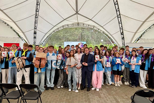 МТС провела день против кибербуллинга в лагере «Зубренок»